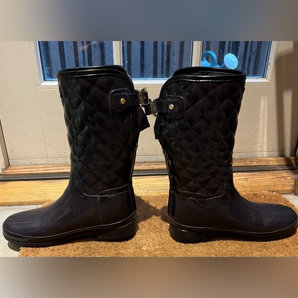 SOLD Elsewhere - Hunter Women's Quilted Rain Boots w/Liners Aubergine 8 Mid - Picture 4 of 9